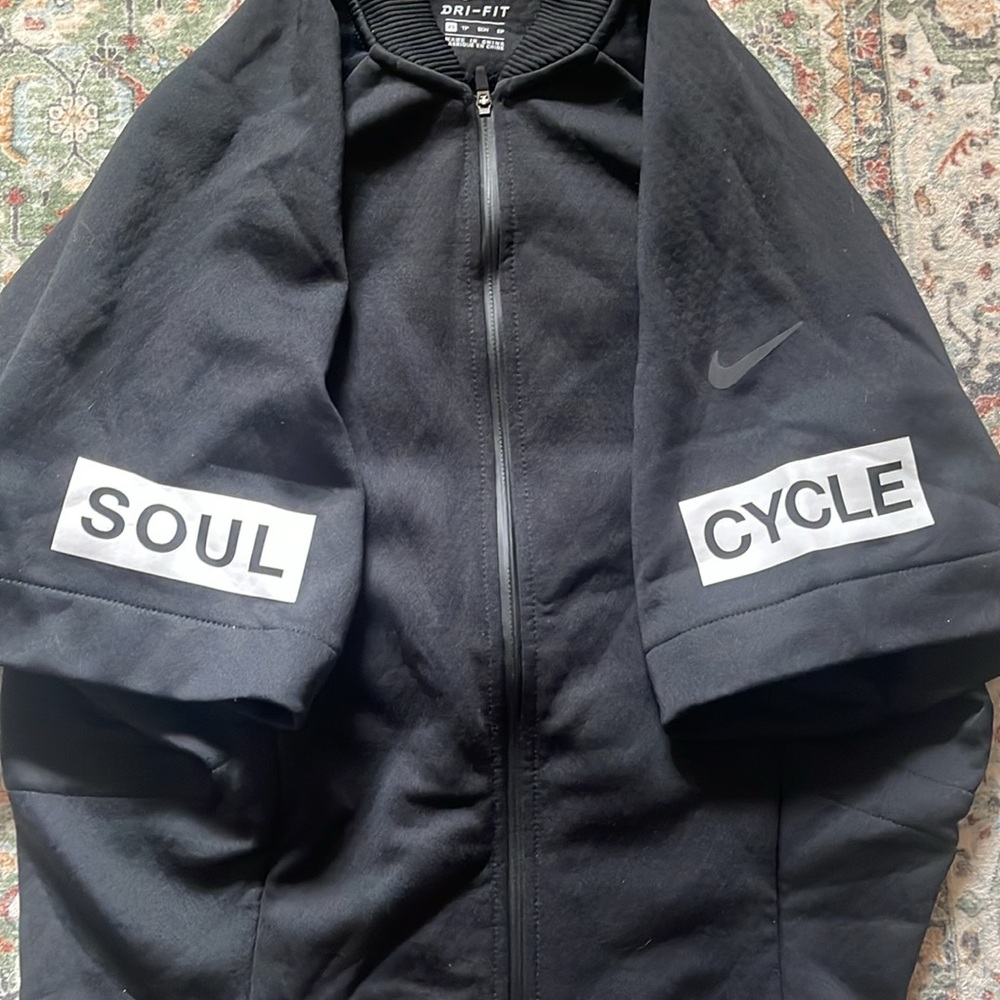 Nike Soulcycle Therm Sphere Training Top.